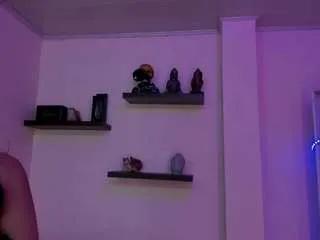 eliie-ruizz on CamSoda 