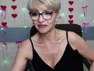 Freechat ellabonito on CamSoda