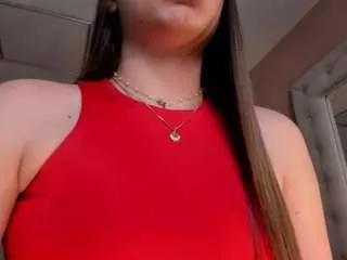 ellaclark on CamSoda 