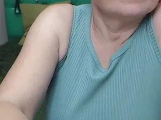 Offline emiliagree on CamSoda