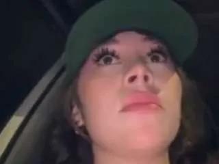 Offline emily-mills1 on CamSoda