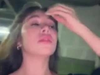 Offline emily-mills1 on CamSoda