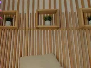 emma-cleir on CamSoda 