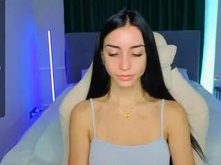emma-davis on CamSoda 