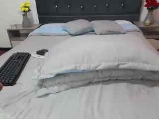 emmilysanderss on CamSoda 