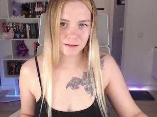 Offline emmy-bryan on CamSoda