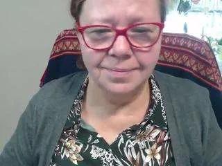 Freechat flirtyadele on CamSoda