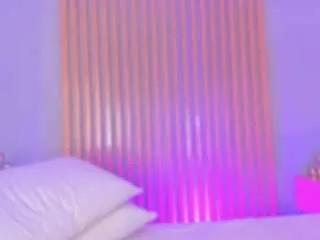 giggygirl on CamSoda 