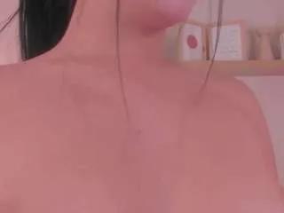Offline gisselle-palmer on CamSoda