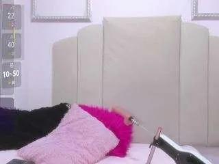 Offline grettel-ramirez on CamSoda