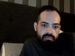gucciyoshy on CamSoda 