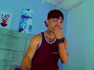 hannilest on CamSoda 