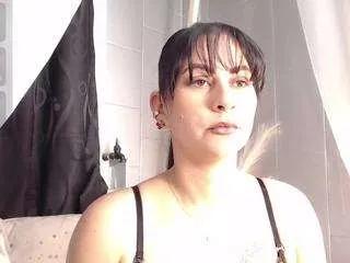 helesansaenz on CamSoda 