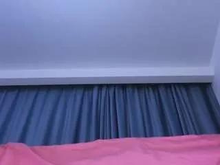 Offline ilonaholmes on CamSoda
