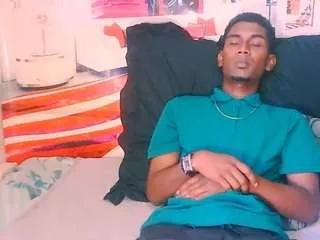 indianthuggin on CamSoda 