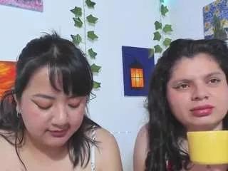 issalatin on CamSoda 