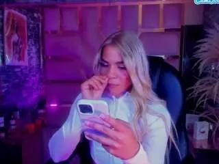 ivonnestone on CamSoda