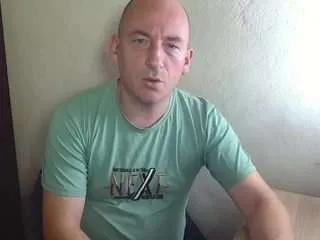 Offline johanbarker on CamSoda