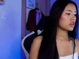 Offline julieta-mendez on CamSoda