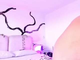 Offline katemoos on CamSoda