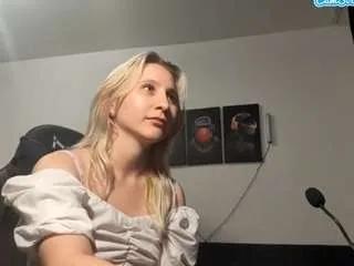 kimikocookson on CamSoda 