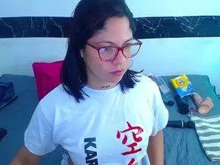 kinkymilff on CamSoda 