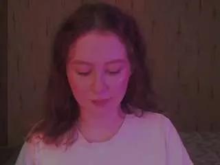 kira-m on CamSoda