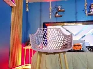 Offline lady-brownn on CamSoda