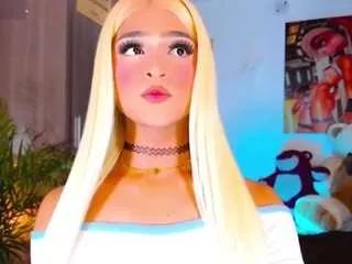 Offline ladynoah on CamSoda