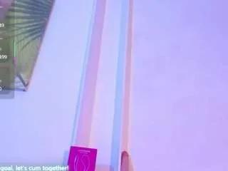 Offline laly-cherry on CamSoda