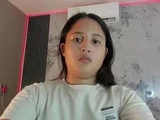 Offline laly-cherry on CamSoda