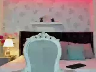 laylamaze on CamSoda 