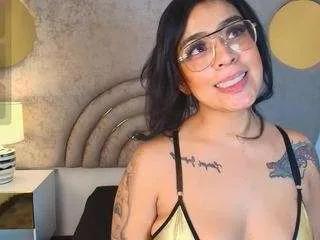 Offline lia-caprice on CamSoda