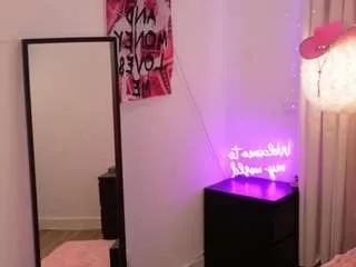 Offline liagotti on CamSoda