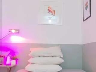 lilaagracee on CamSoda 