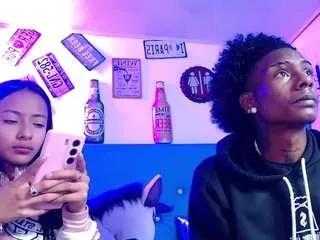 Offline lili-and-breazer on CamSoda