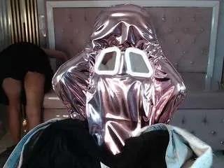 lili-conor-s on CamSoda 