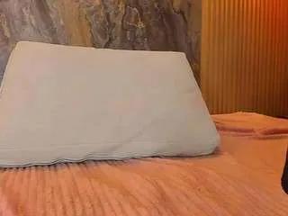 lilian-starfire on CamSoda 