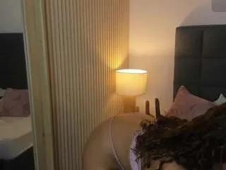 lilly-ass on CamSoda 