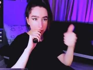 lilythompsonx on CamSoda 