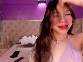 littleecherry on CamSoda 