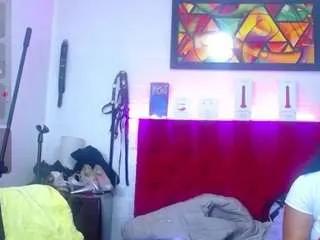 Offline louisenails on CamSoda