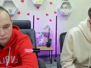 Offline lucas-long on CamSoda
