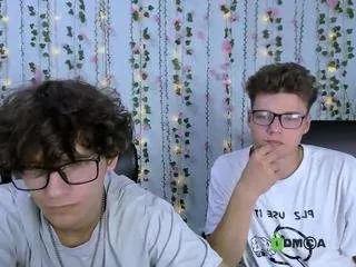 Offline lucas-long on CamSoda