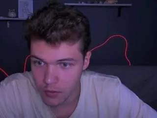 Offline lucas-long on CamSoda