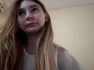 Offline luciennebronaugh on CamSoda