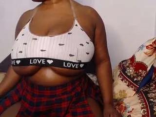 Offline lustyebony1996 on CamSoda