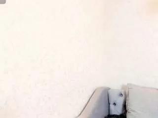 Freechat magic-rouse on CamSoda