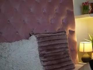 maiamini on CamSoda 