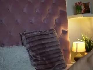 maiamini on CamSoda 